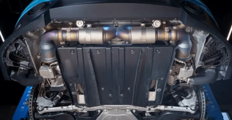 ¿Cómo funciona el sistema de escape automotriz?