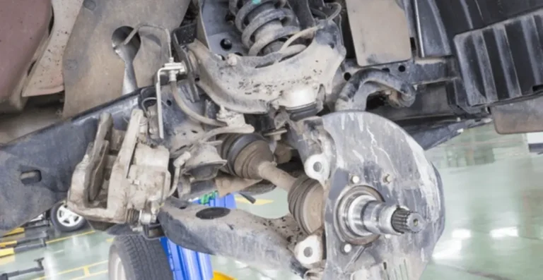 ¿Cuáles son los síntomas de amortiguadores desgastados?